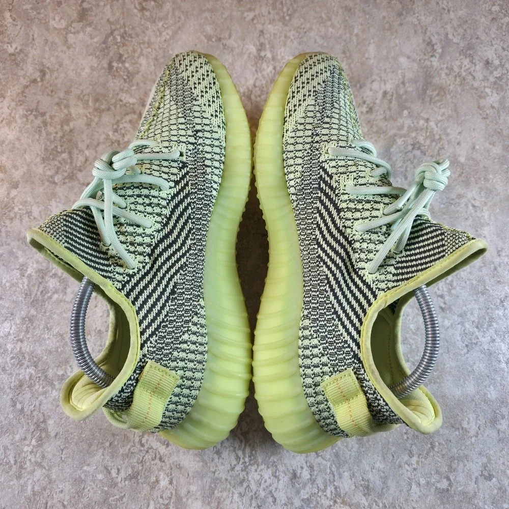 Yeezy Boost 350 V2 Yeezreel Adidas Non-Reflective Mens Size 10.5 Sneakers FW5191
